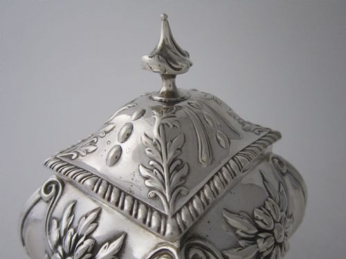 ANTIQUE EDWARDIAN STERLING SILVER TEA CADDY 1901 - ADDITIONAL PHOTO 4
