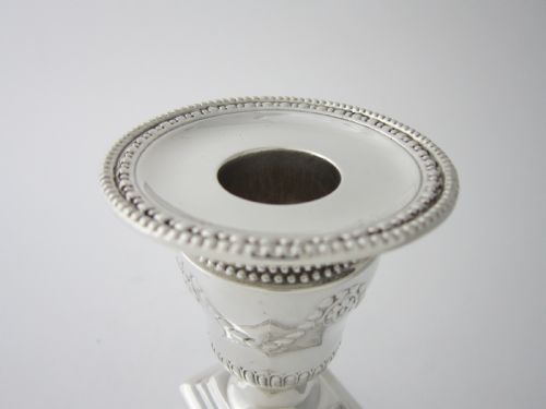 A PAIR OF ANTIQUE VICTORIAN STERLING SILVER CANDLESTICKS 1873 - ADDITIONAL PHOTO 3