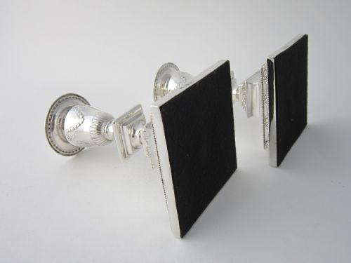 A PAIR OF ANTIQUE VICTORIAN STERLING SILVER CANDLESTICKS 1873 - ADDITIONAL PHOTO 6