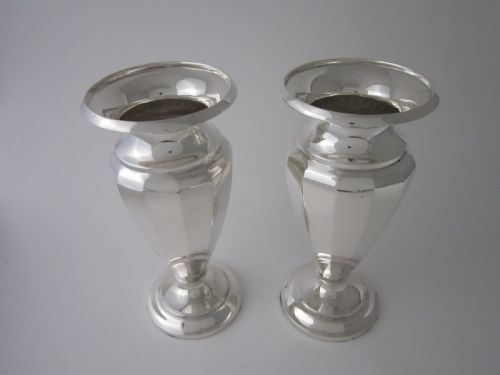 ANTIQUE GEORGE VI STERLING SILVER VASES 1938 - ADDITIONAL PHOTO 1