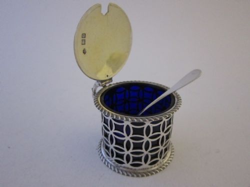 ANTIQUE VICTORIAN STERLING SILVER MUSTARD POT 1897 - ADDITIONAL PHOTO 2