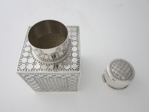 LIBERTY ANTIQUE GEORGE V STERLING SILVER TEA CADDY 1913 - ADDITIONAL PHOTO 3