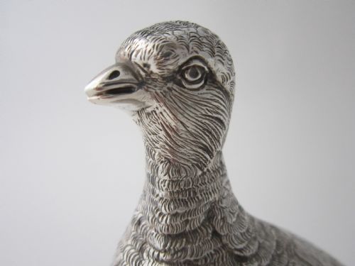 PAIR OF ELIZABETH II STERLING SILVER CAST PHEASANTS 1968 - ADDITIONAL PHOTO 5