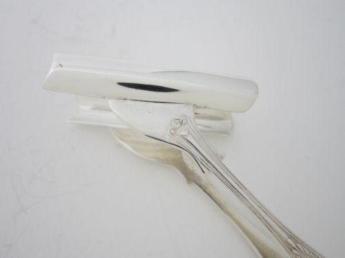 SET OF 6 ELIZABETH II STERLING SILVER KING'S PATTERN INDIVIDUAL ASPARAGUS HOLDERS 1961 - ADDITIONAL PHOTO 4