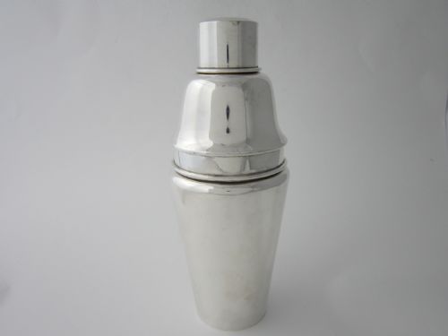large chinese sterling silver cocktail shaker - CATEGORY: ANTIQUE SILVER - DATED 1930