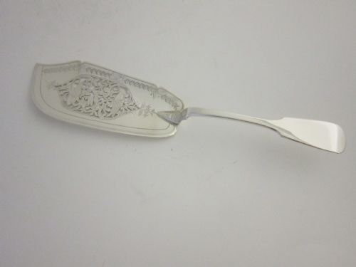 antique william iv sterling silver fish slice 1832 - CATEGORY: ANTIQUE SILVER - DATED 19TH CENTURY