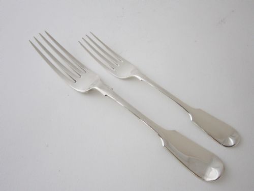 ANTIQUE VICTORIAN STERLING SILVER FIDDLE PATTERN CANTEEN OF CUTLERY FOR 12 PERSONS 1872 - ADDITIONAL PHOTO 2
