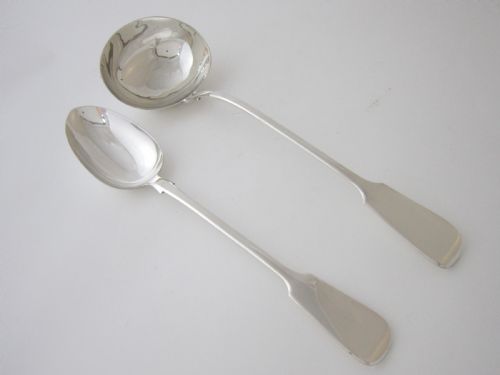 ANTIQUE VICTORIAN STERLING SILVER FIDDLE PATTERN CANTEEN OF CUTLERY FOR 12 PERSONS 1872 - ADDITIONAL PHOTO 6