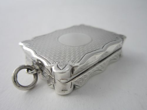ANTIQUE VICTORIAN STERLING SILVER VINAIGRETTE 1887 - ADDITIONAL PHOTO 1