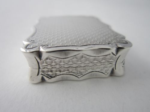 ANTIQUE VICTORIAN STERLING SILVER VINAIGRETTE 1887 - ADDITIONAL PHOTO 6