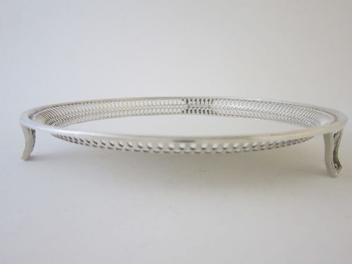 8 ANTIQUE GEORGE V STERLING SILVER SALVERTRAY 1917 - ADDITIONAL PHOTO 5