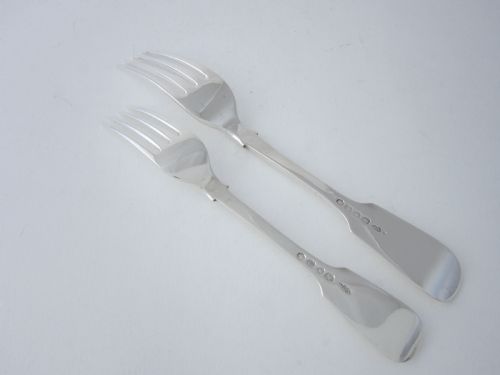 ANTIQUE VICTORIAN STERLING SILVER CANTEEN OF FIDDLE PATTERN CUTLERY FOR 12 PERSONS - ADDITIONAL PHOTO 9
