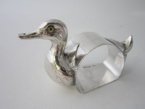 ANTIQUE GEORGE V STERLING SILVER NOVELTY DUCK NAPKIN RING 1913 - ADDITIONAL PHOTO 1