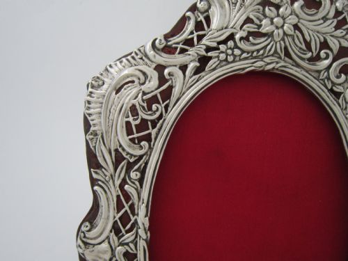 10 ANTIQUE VICTORIAN STERLING SILVER PHOTO FRAME 1895 - ADDITIONAL PHOTO 7