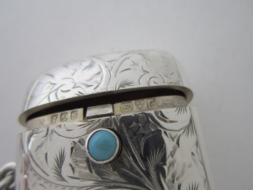 CHESTER ANTIQUE EDWARDIAN STERLING SILVER VESTA CASE 1903 - ADDITIONAL PHOTO 5