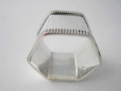 ANTIQUE GEORGE V STERLING SILVER NAPKIN RING 1934 - ADDITIONAL PHOTO 4
