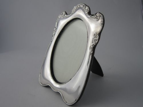 ANTIQUE EDWARDIAN STERLING SILVER PHOTO FRAME 1910 - ADDITIONAL PHOTO 1