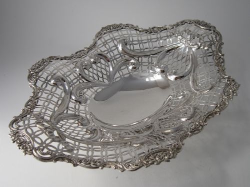 14 12 VICTORIAN STERLING SILVER DISHES 1897 - ADDITIONAL PHOTO 3