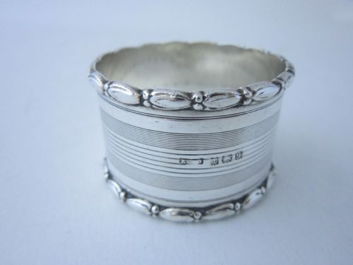 ANTIQUE GEORGE V STERLING SILVER NAPKIN RING 1915 - ADDITIONAL PHOTO 3