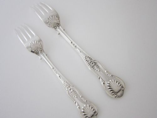 ANTIQUE VICTORIAN STERLING SILVER CANTEEN OF KINGS PATTERN CUTLERY - ADDITIONAL PHOTO 14