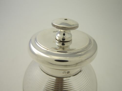 ANTIQUE EDWARDIAN STERLING SILVER GLASS PEPPER GRINDER 1908 - ADDITIONAL PHOTO 2
