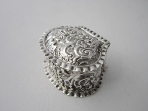 ANTIQUE VICTORIAN STERLING SILVER PILL BOX 1892 - ADDITIONAL PHOTO 1