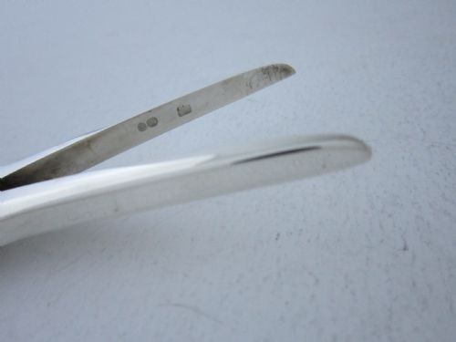 ANTIQUE VICTORIAN STERLING SILVER GRAPE SCISSORS 1847 - ADDITIONAL PHOTO 8