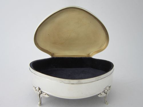 LARGE ANTIQUE GEORGE V STERLING SILVER TRINKET BOX 1914 - ADDITIONAL PHOTO 1