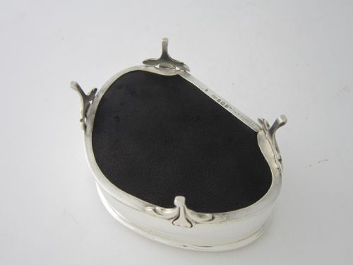 LARGE ANTIQUE GEORGE V STERLING SILVER TRINKET BOX 1914 - ADDITIONAL PHOTO 6