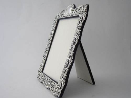 11 12 ANTIQUE VICTORIAN STERLING SILVER PHOTOGRAPH FRAME 1898 - ADDITIONAL PHOTO 5