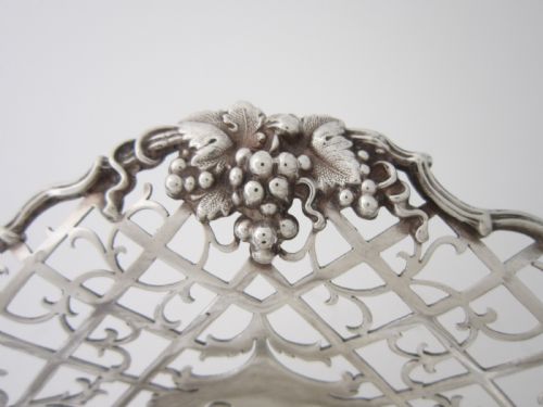 ANTIQUE GEORGE V STERLING SILVER BASKETDISH 1912 - ADDITIONAL PHOTO 3