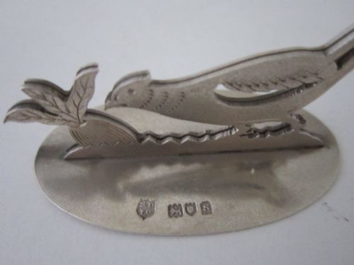 ANTIQUE GEORGE V STERLING SILVER MENUPLACE CARD HOLDERS 1913 - ADDITIONAL PHOTO 5