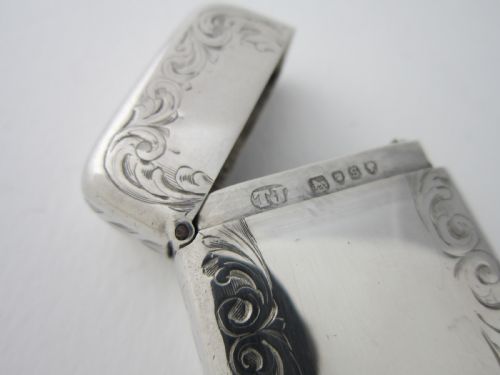 ANTIQUE VICTORIAN STERLING SILVER VESTA CASE 1873 - ADDITIONAL PHOTO 5