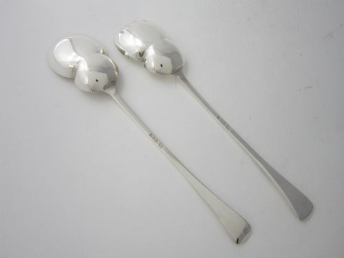 A PAIR OF ANTIQUE EDWARDIAN STERLING SILVER SALAD SERVERSSERVING SPOONS 1903 - ADDITIONAL PHOTO 1