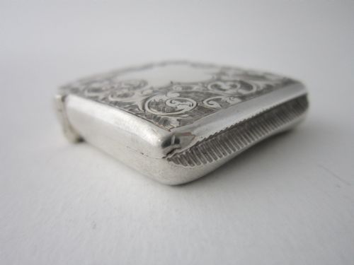 ANTIQUE VICTORIAN STERLING SILVER VESTA CASE 1895 - ADDITIONAL PHOTO 3