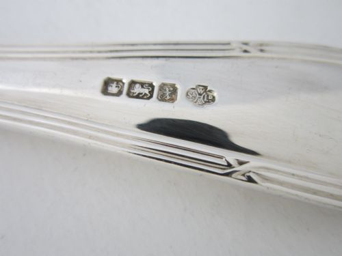 ANTIQUE GEORGE V STERLING SILVER RIBBON REED SALAD SERVERS 1915 - ADDITIONAL PHOTO 5