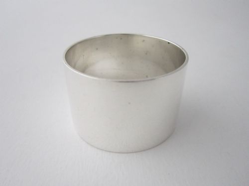 Heavy Antique George V Sterling Silver Napkin Ring - 1918