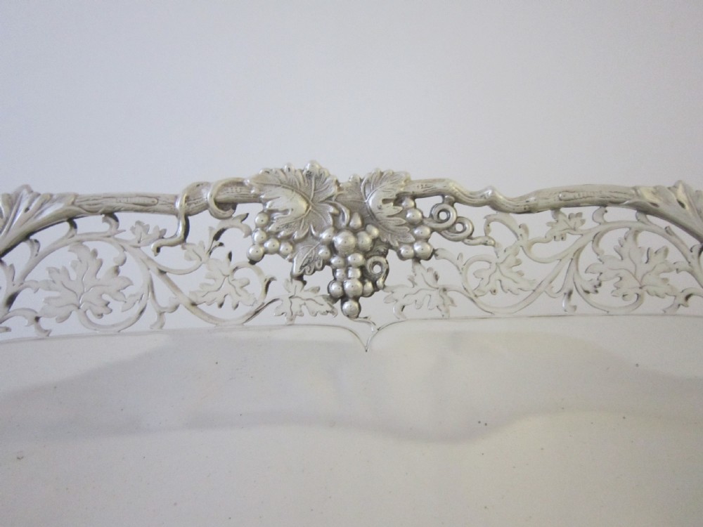 George VI Sterling silver dish View III