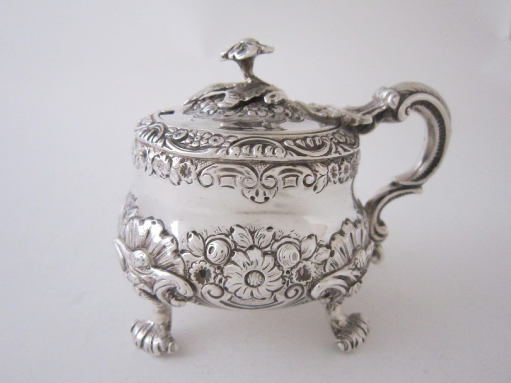 Antique George IV Sterling silver mustard pot 