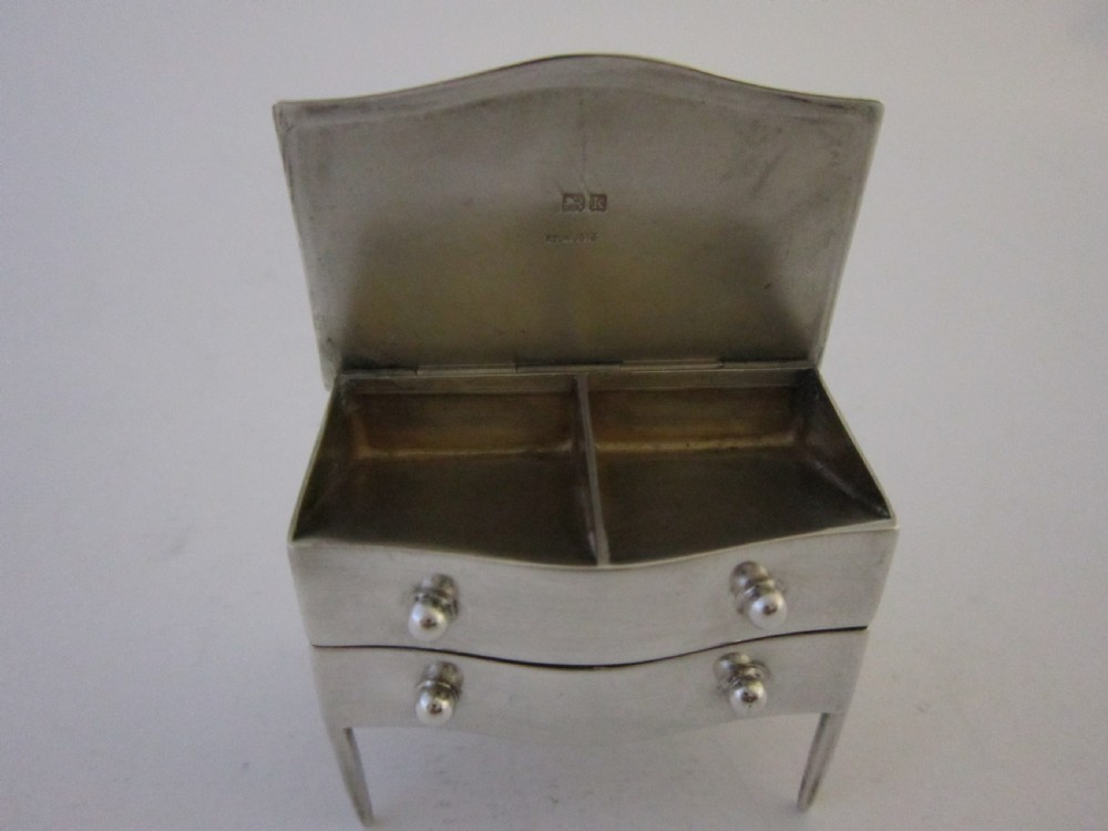 Antique Edwardian Sterling silver stamp box View VI