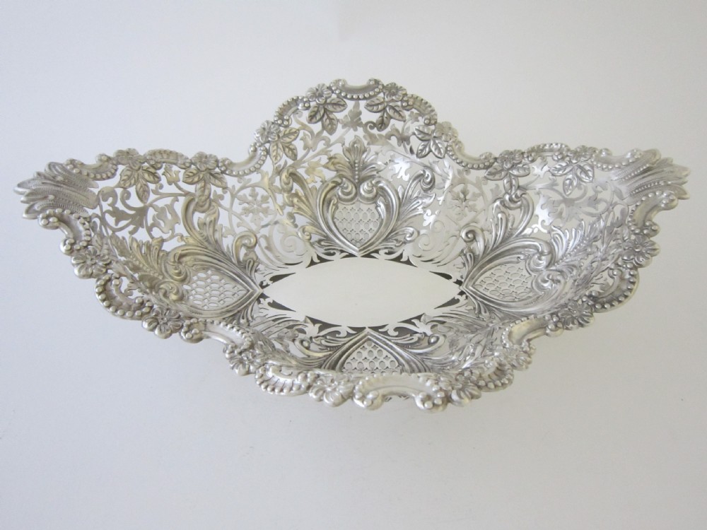 Antique Edwardian Sterling silver centrepiece View VIII