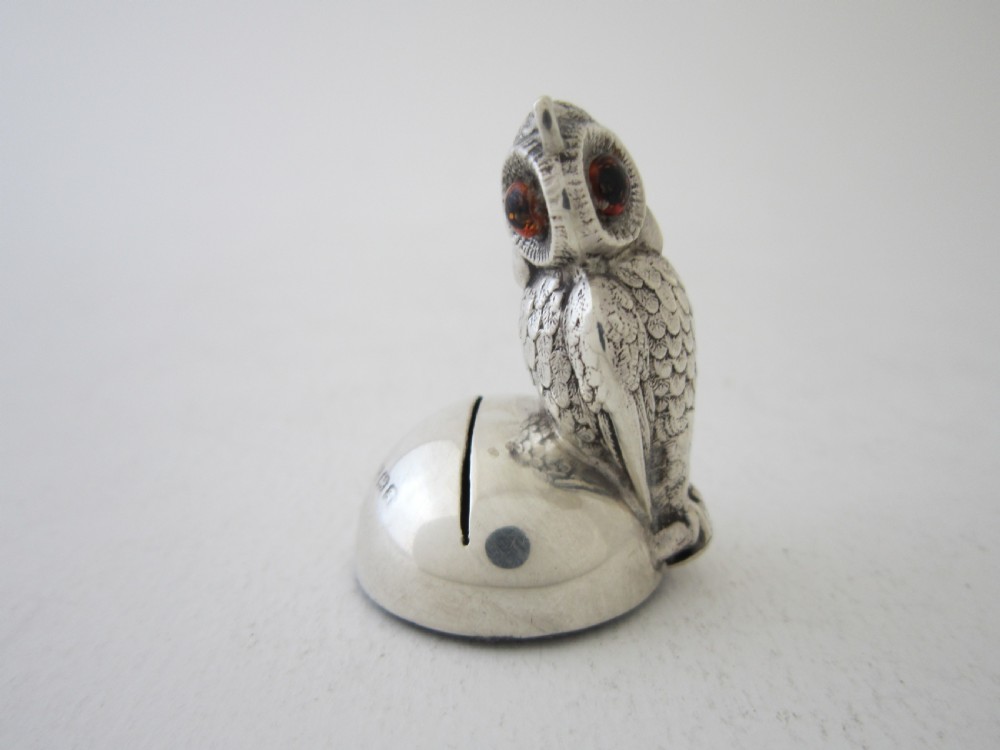 Antique Edwardian Sterling silver owl menu/place card holder View VI