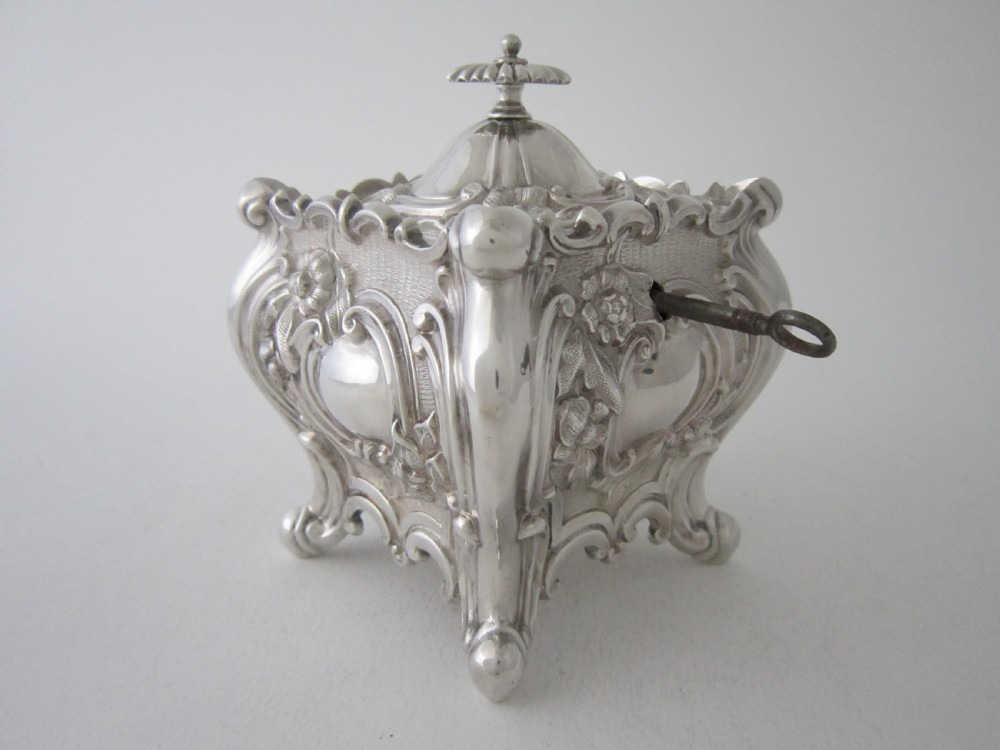 Antique Victorian Sterling silver locking tea caddy
