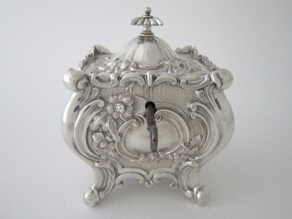 Antique Victorian Sterling silver locking tea caddy View V