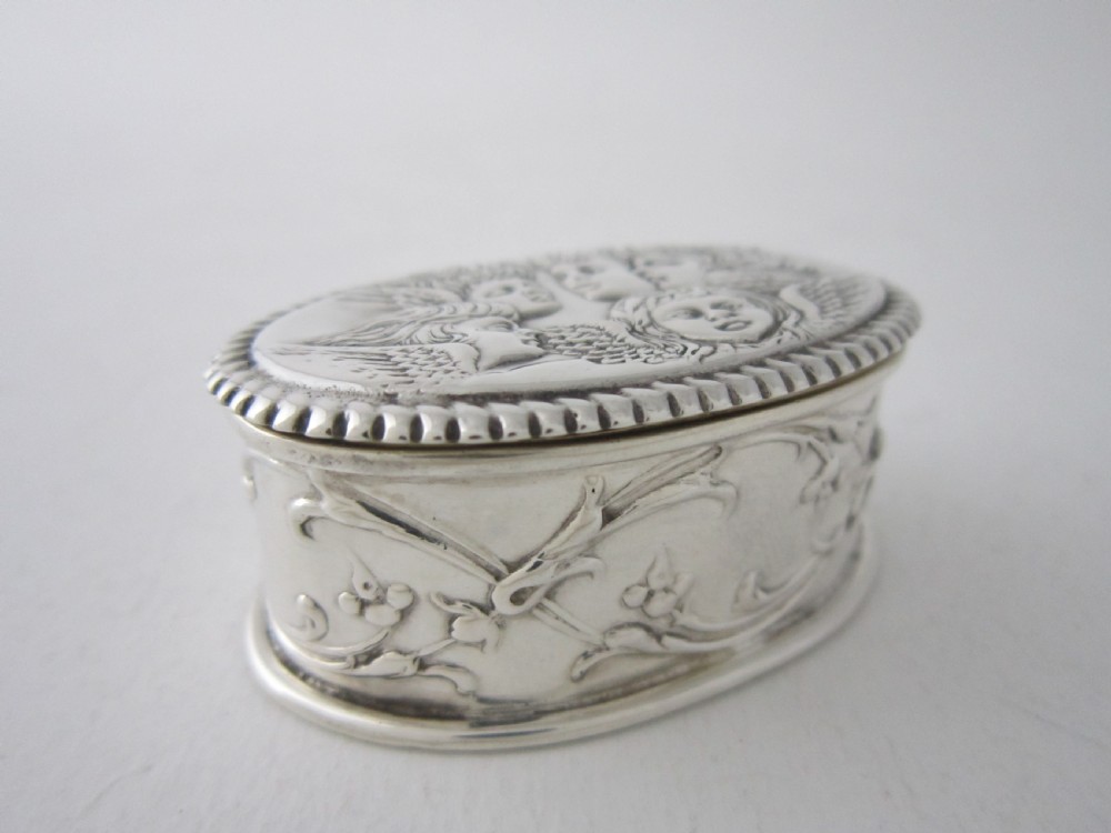 Antique Victorian Sterling silver trinket box View II