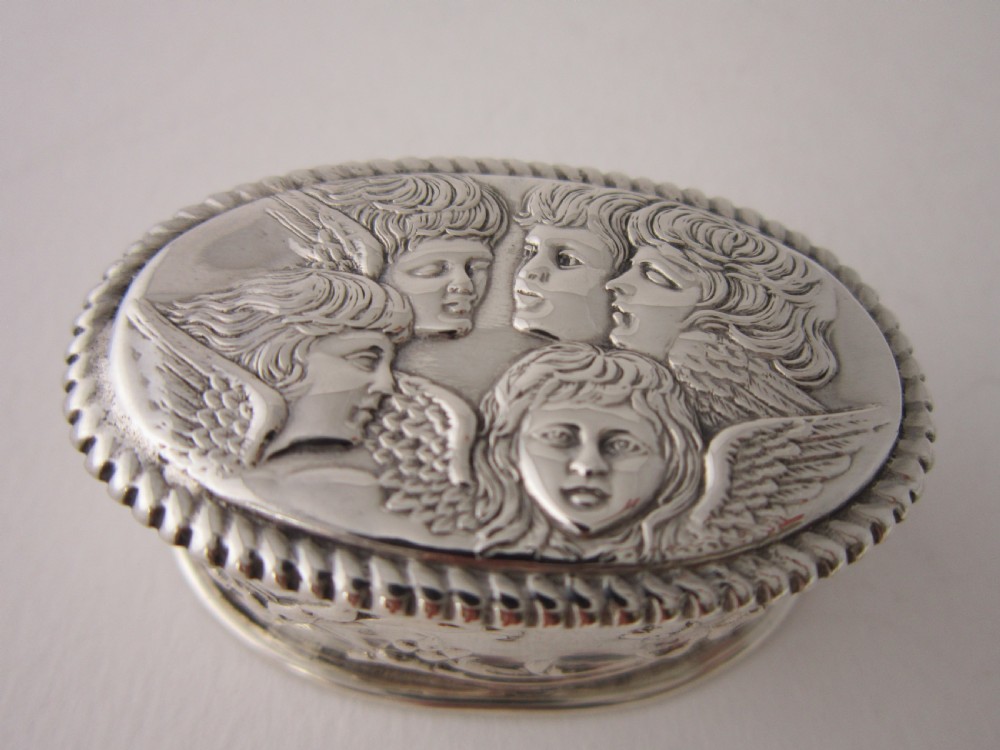 Antique Victorian Sterling silver trinket box View V