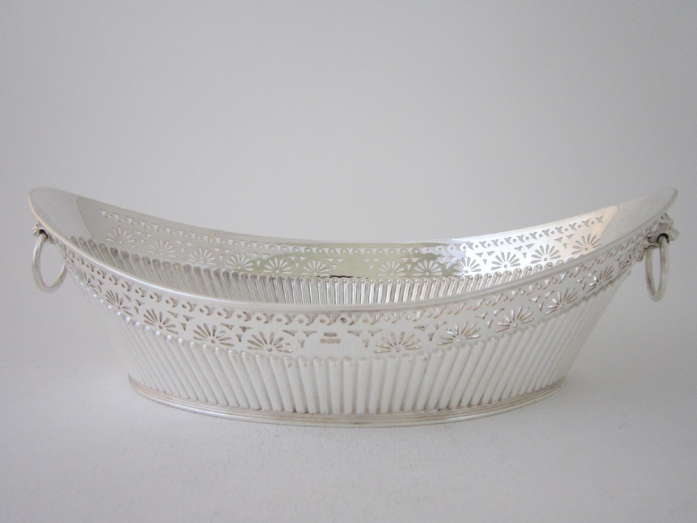 Antique Edwardian Sterling silver dish