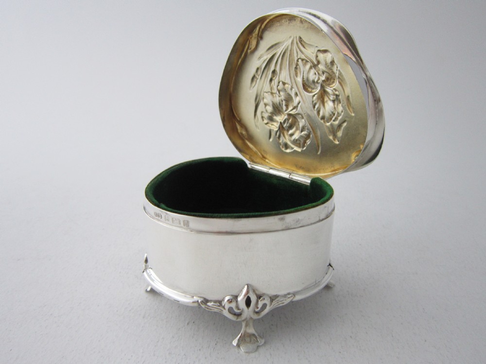 Antique Edwardian Sterling silver trinket box View IV