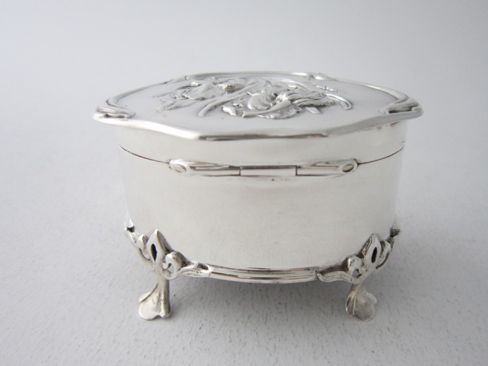 Antique Edwardian Sterling silver trinket box View V