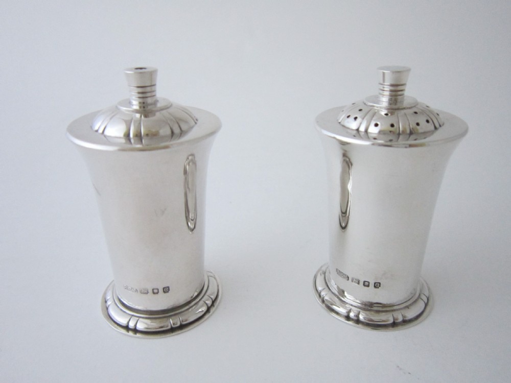 Elizabeth II Sterling Silver Condiment Set by R.E. Stone View VII